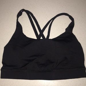 Lululemon size 6 energy bra